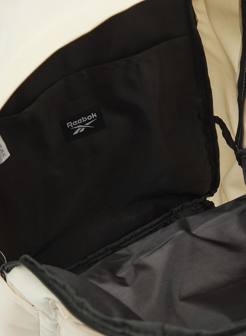 ريبوك حقيبة ظهر بروكلين ٤٥ سم - Image 4